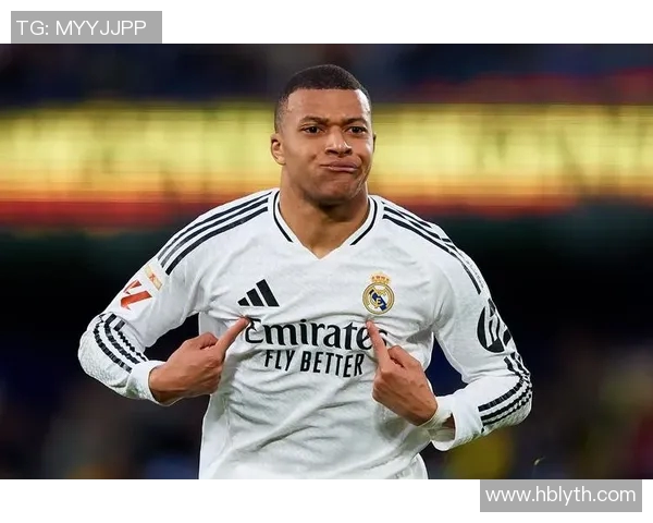 足球明星首球传奇瞬间揭秘与成长历程的精彩回顾 足球明星首球传奇瞬间揭秘与成长历程的精彩回顾