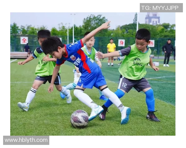 追逐绿茵场上的梦想与激情,喜欢足球明星的女人们的独特魅力与故事 追逐绿茵场上的梦想与激情,喜欢足球明星的女人们的独特魅力与故事